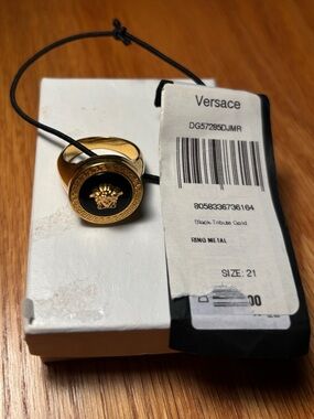 Versace Medusa Ring with Greca Detailing Boarding 3D Medusa Logo, NWT